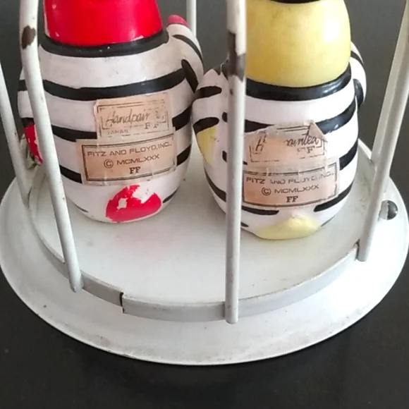 Vintage 1980 Fitz and Floyd Jailbird Salt and Pepper Shakers - Picture 2 of 8